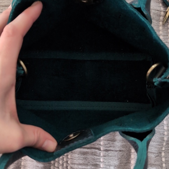 Portland Leather Small Raindrop - Boreal - Picture 2 of 3